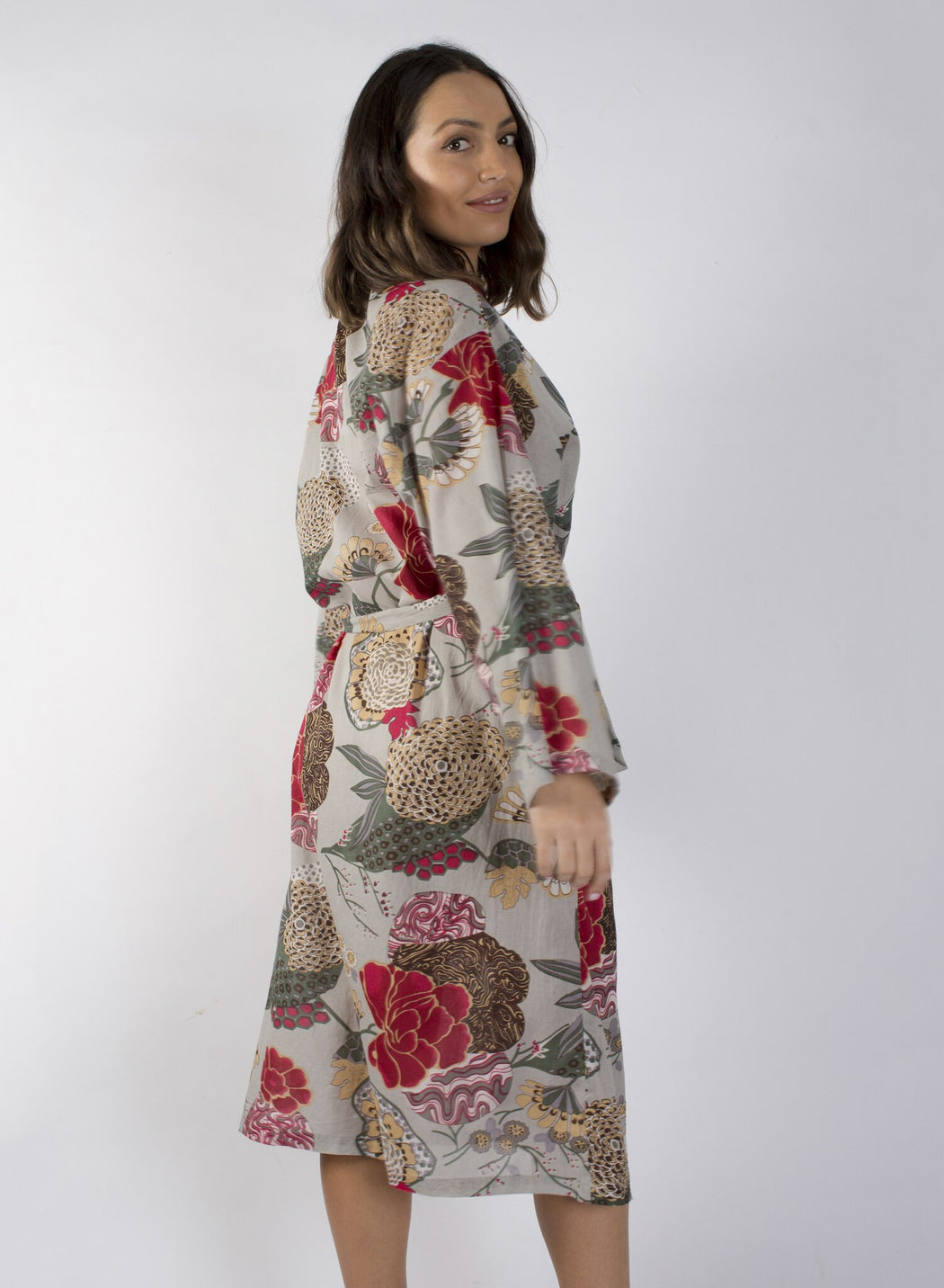 Linens Unlimited-Kimono samara grey-Mott and Mulberry